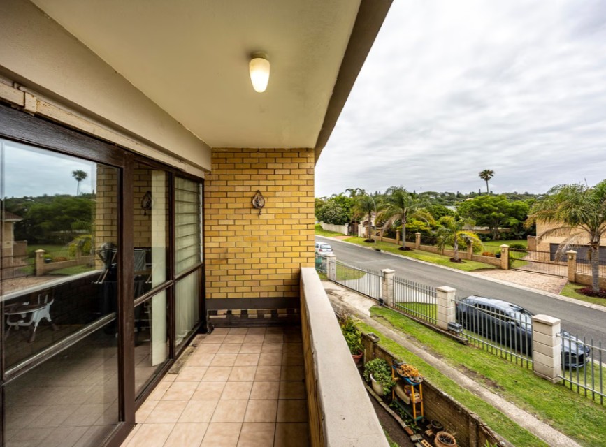 2 Bedroom Property for Sale in Baysville Eastern Cape